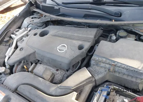 2015 Nissan Altima 2.5 S z USA, uszkodzony, nr VIN 1N4AL3AP4FC153860